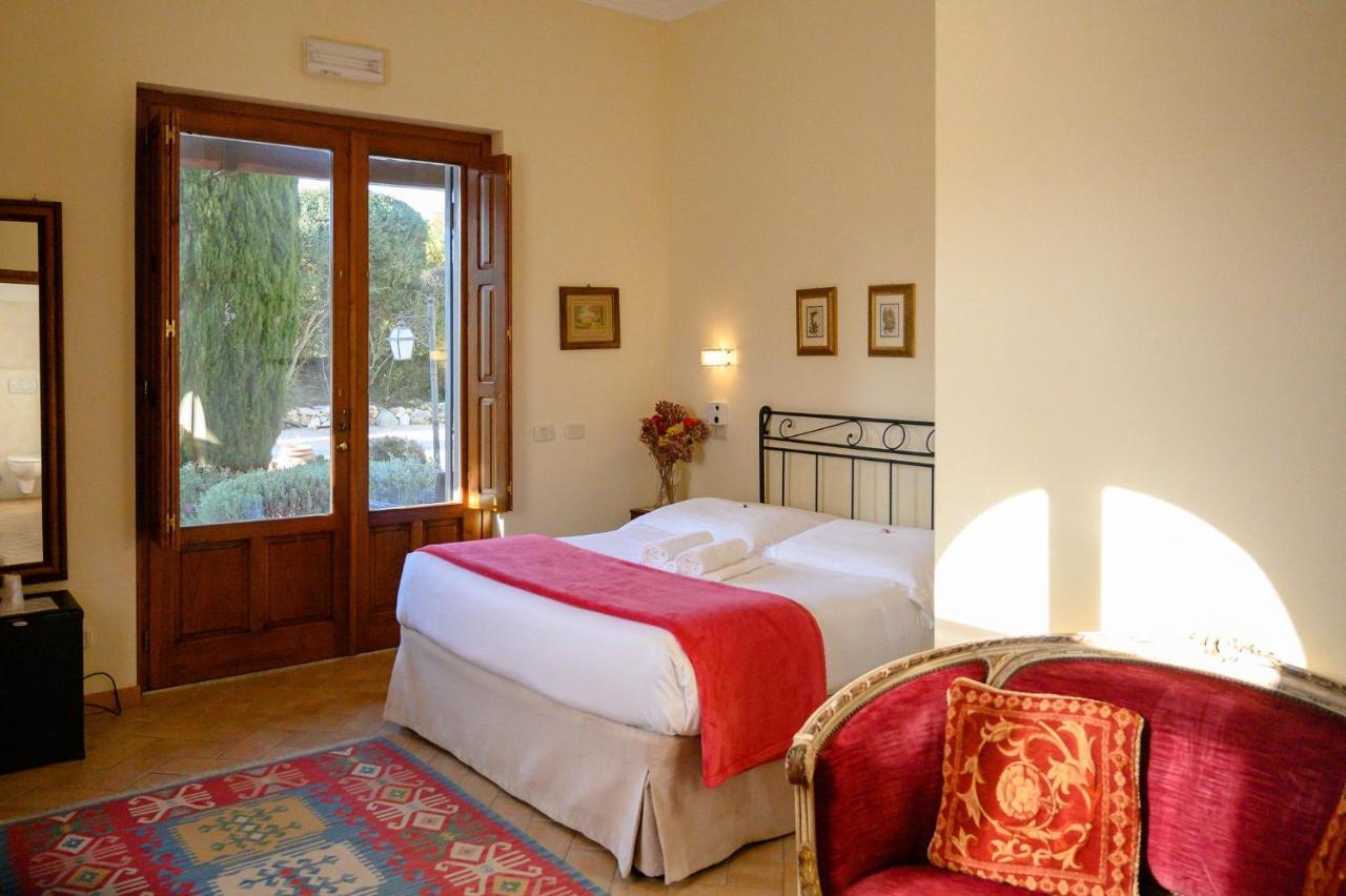 B&B Villa Giulia Saturnia Bagian luar foto